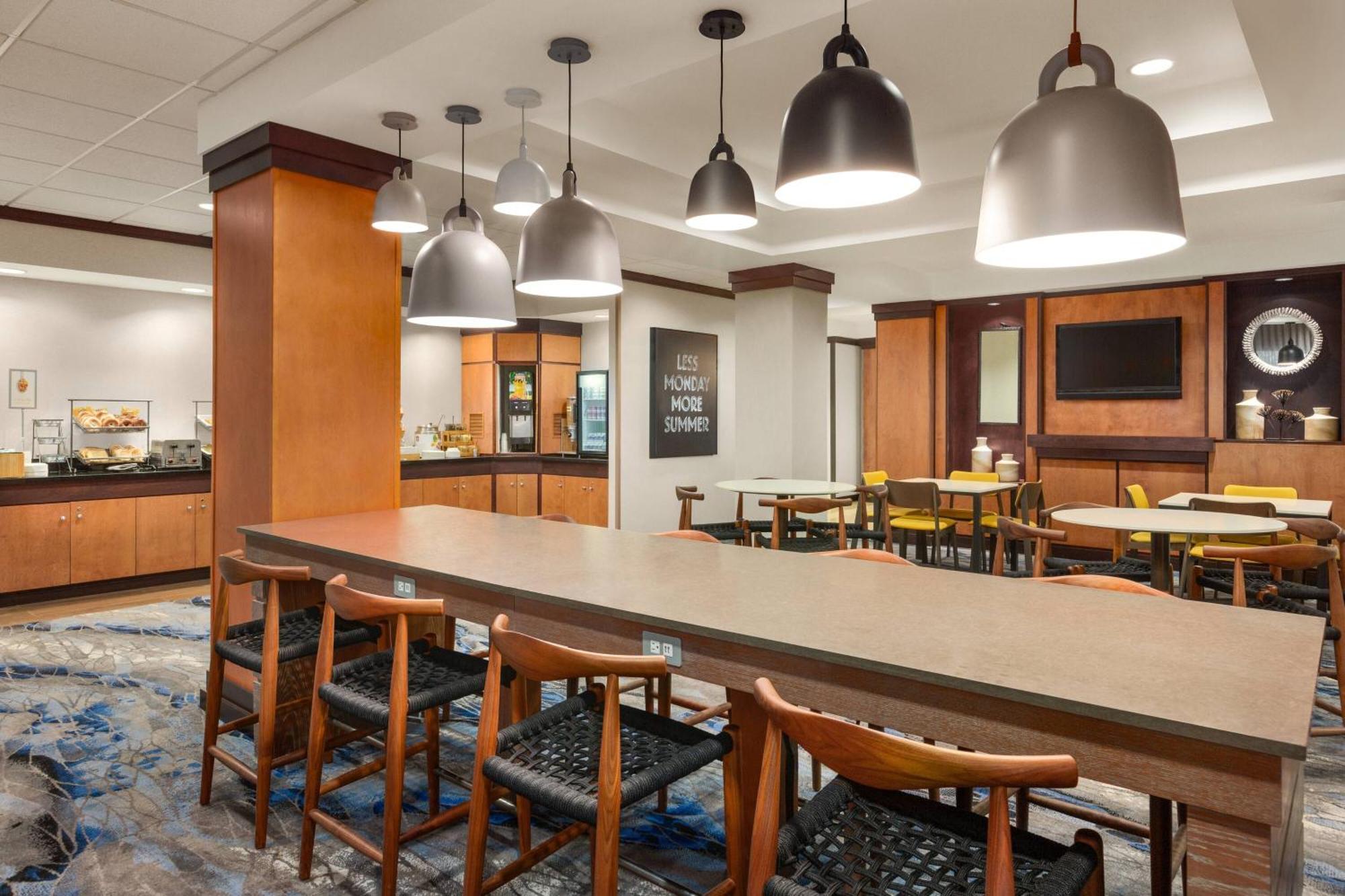 Fairfield Inn & Suites Jacksonville West/Chaffee Point Bagian luar foto