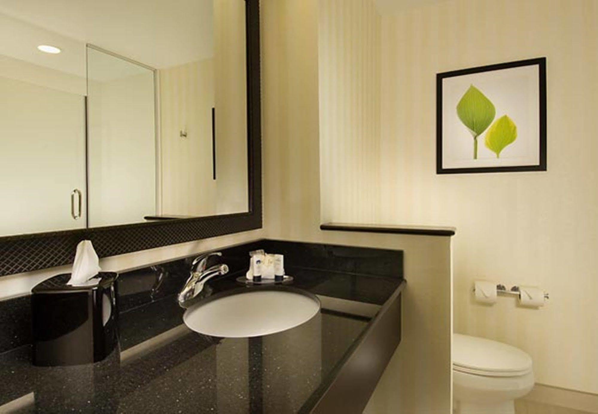 Fairfield Inn & Suites Jacksonville West/Chaffee Point Bagian luar foto
